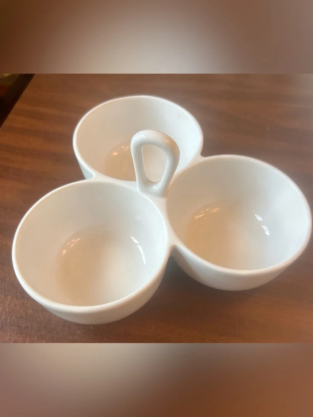 CRATE & BARREL 3 DISH CONDIMENT SERVER WHITE PORCELAIN WITH HANDLE